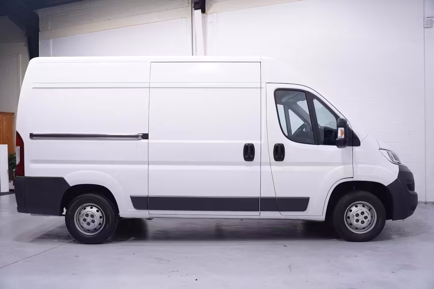 Citroën Jumper 2.0 HDI 130 pk L2H2 Navi, Airco, Ideaal voor Camper Ombouw, PDC achter, 3-Zits