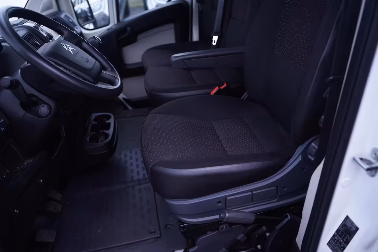 Citroën Jumper 2.0 HDI 130 pk L2H2 Navi, Airco, Ideaal voor Camper Ombouw, PDC achter, 3-Zits