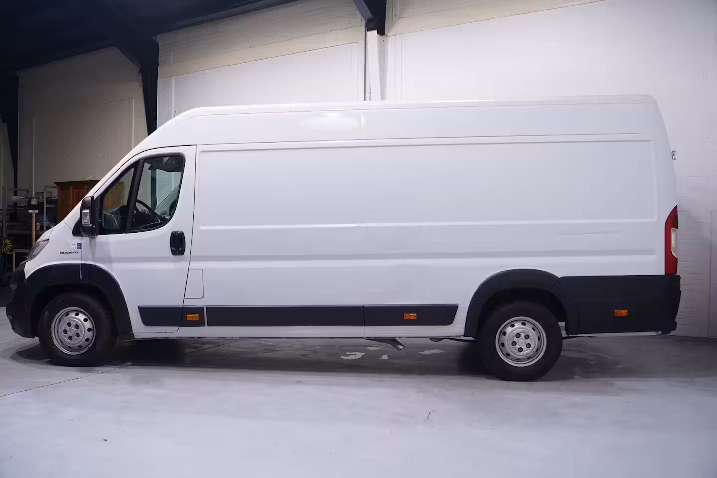 Fiat Ducato 2.3 Mjet 130 pk L4H2 Navi, Cruise control Laadruimte Pakket, PDC achter, APK 12-2026, 3-Zi