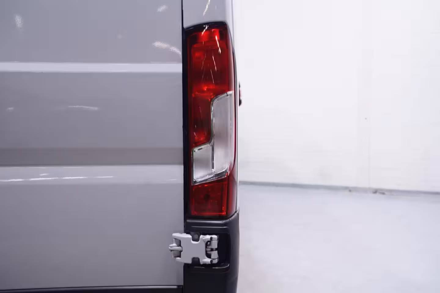 Fiat Ducato 2.3 Mjet 130 pk L4H2 Navi, Cruise control Laadruimte Pakket, PDC achter, APK 12-2026, 3-Zi