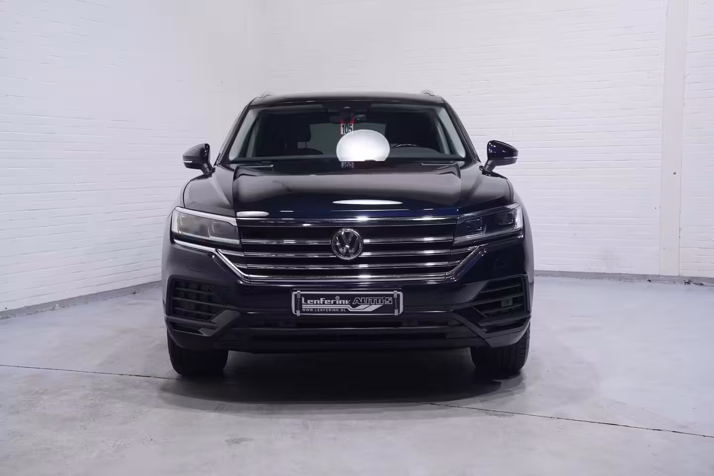 Volkswagen Touareg 3.0 TDI 231 pk Grijs Kenteken 2-Zits Navi, Camera Trekhaak 3.500 kg, Leder Zwart, Adapt. C