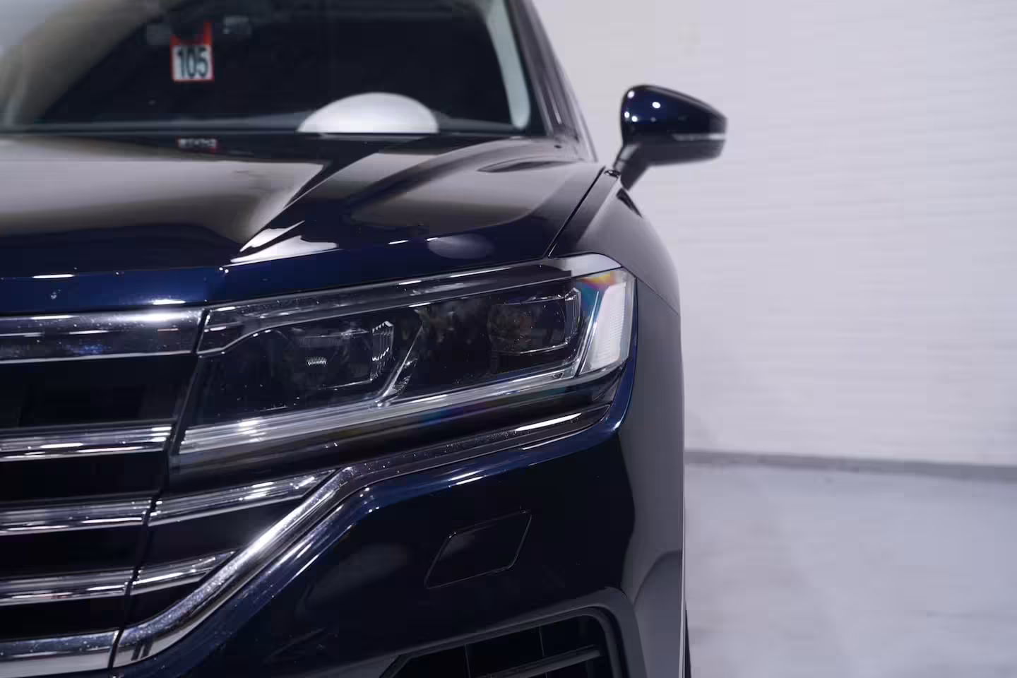 Volkswagen Touareg 3.0 TDI 231 pk Grijs Kenteken 2-Zits Navi, Camera Trekhaak 3.500 kg, Leder Zwart, Adapt. C