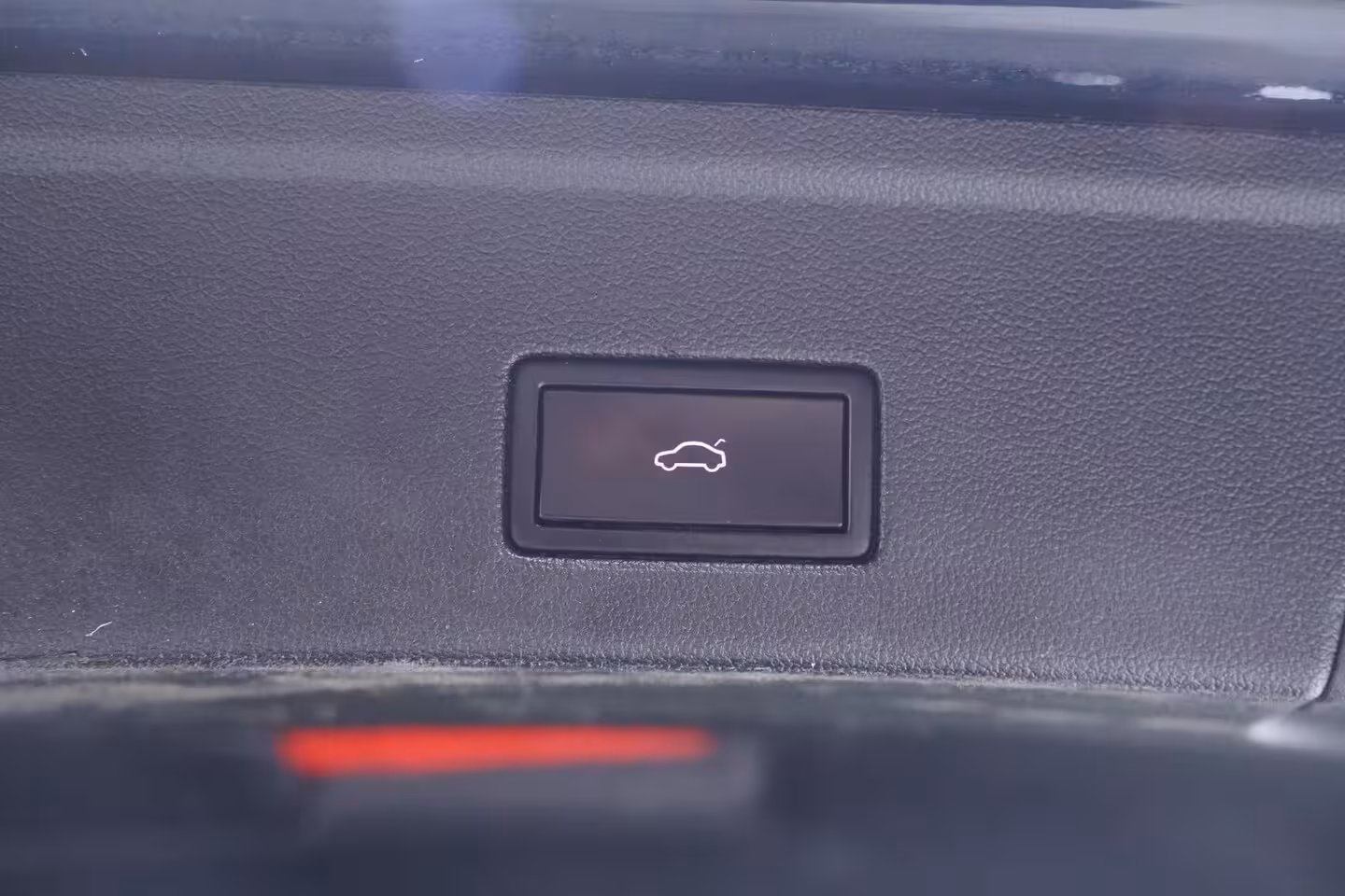 Volkswagen Touareg 3.0 TDI 231 pk Grijs Kenteken 2-Zits Navi, Camera Trekhaak 3.500 kg, Leder Zwart, Adapt. C
