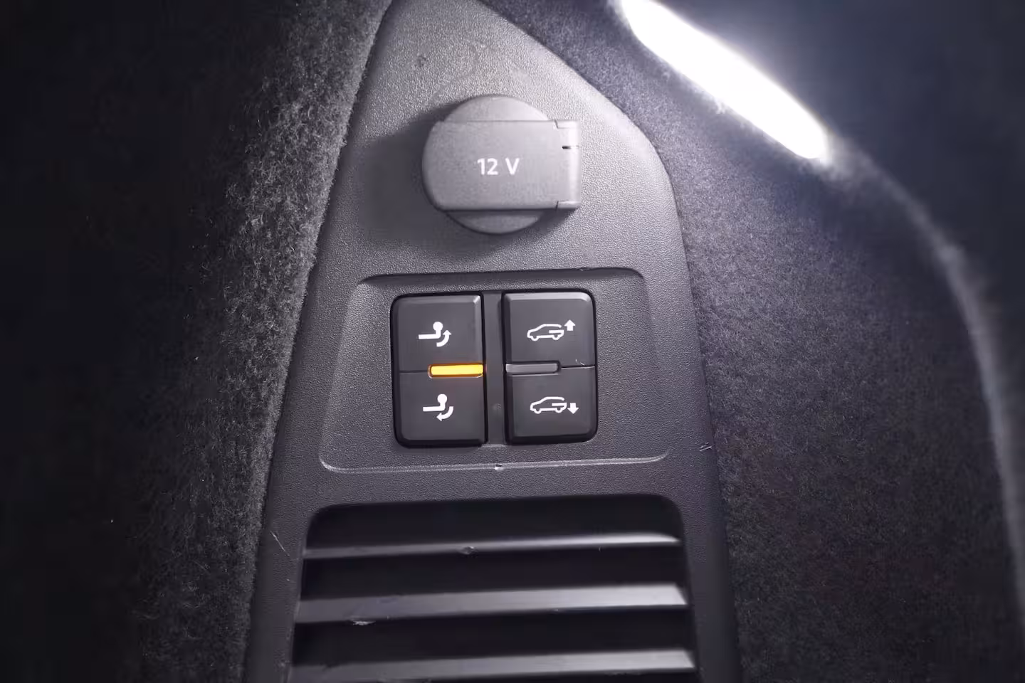 Volkswagen Touareg 3.0 TDI 231 pk Grijs Kenteken 2-Zits Navi, Camera Trekhaak 3.500 kg, Leder Zwart, Adapt. C