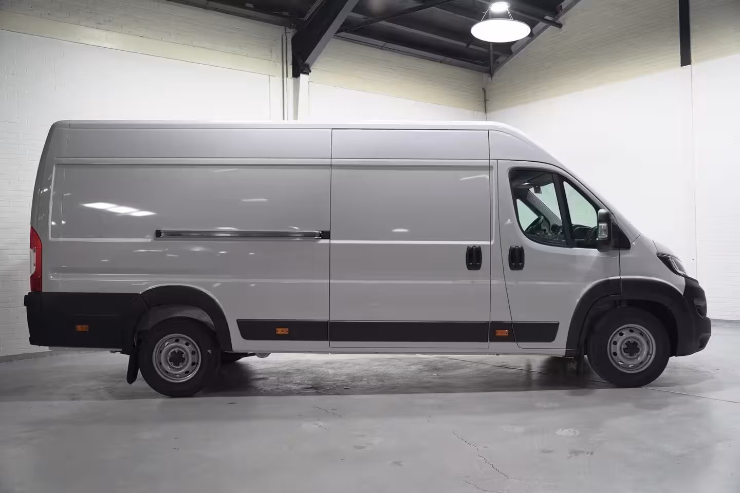 Fiat Ducato 2.2 MultiJet 140 pk L4H2 Airco, BPM vrij Airco, BPM vrij, Cruise control, DAB+, PDC achter