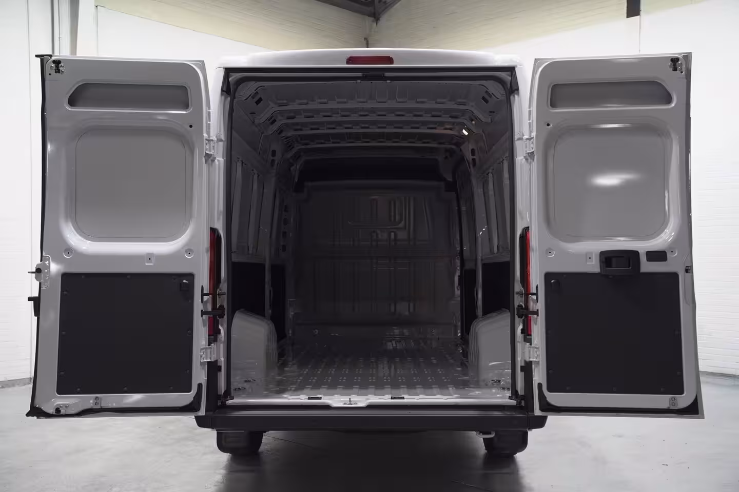 Fiat Ducato 2.2 MultiJet 140 pk L4H2 Airco, BPM vrij Airco, BPM vrij, Cruise control, DAB+, PDC achter