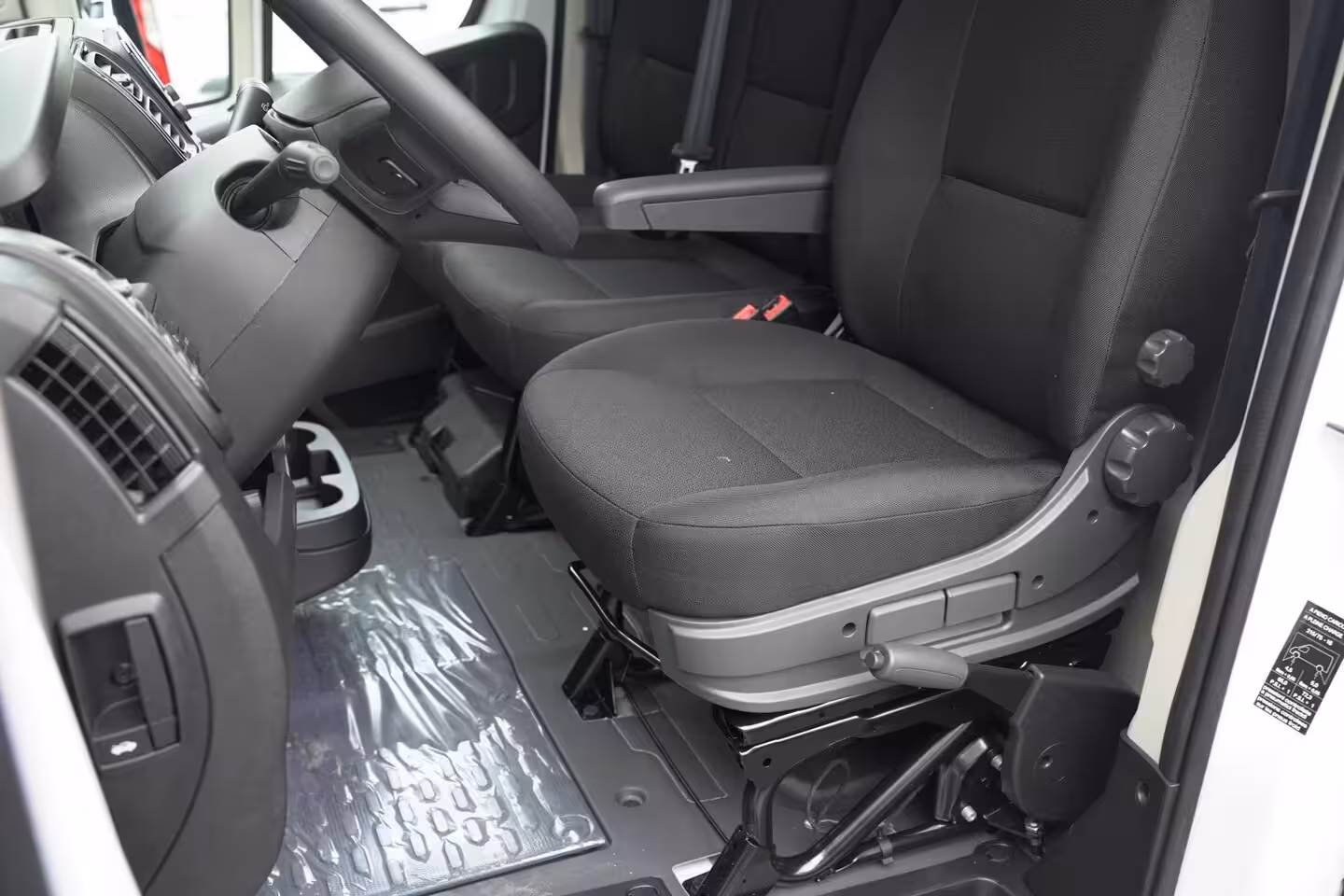 Fiat Ducato 2.2 MultiJet 140 pk L4H2 Airco, BPM vrij Airco, BPM vrij, Cruise control, DAB+, PDC achter