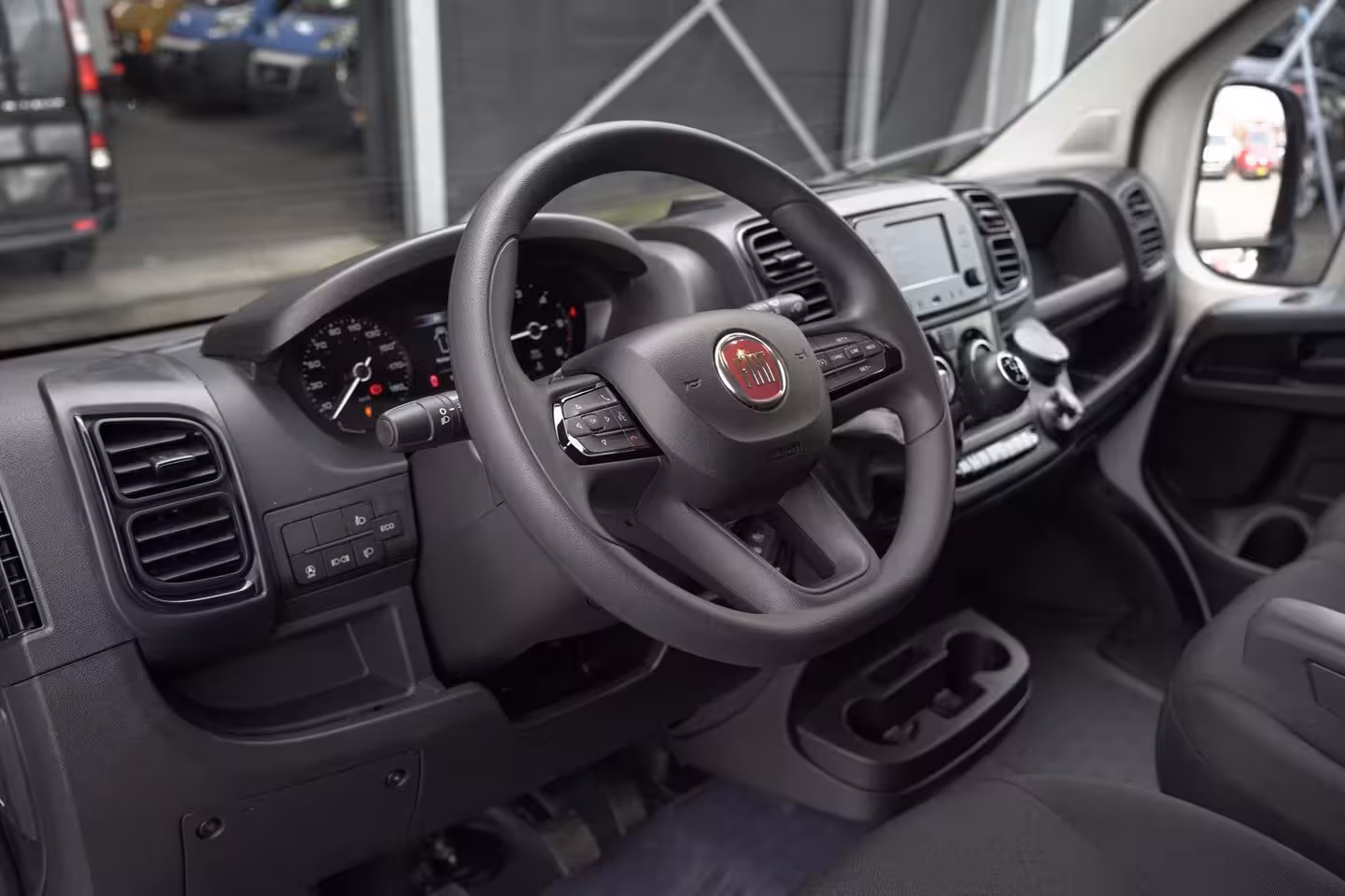 Fiat Ducato 2.2 MultiJet 140 pk L4H2 Airco, BPM vrij Airco, BPM vrij, Cruise control, DAB+, PDC achter