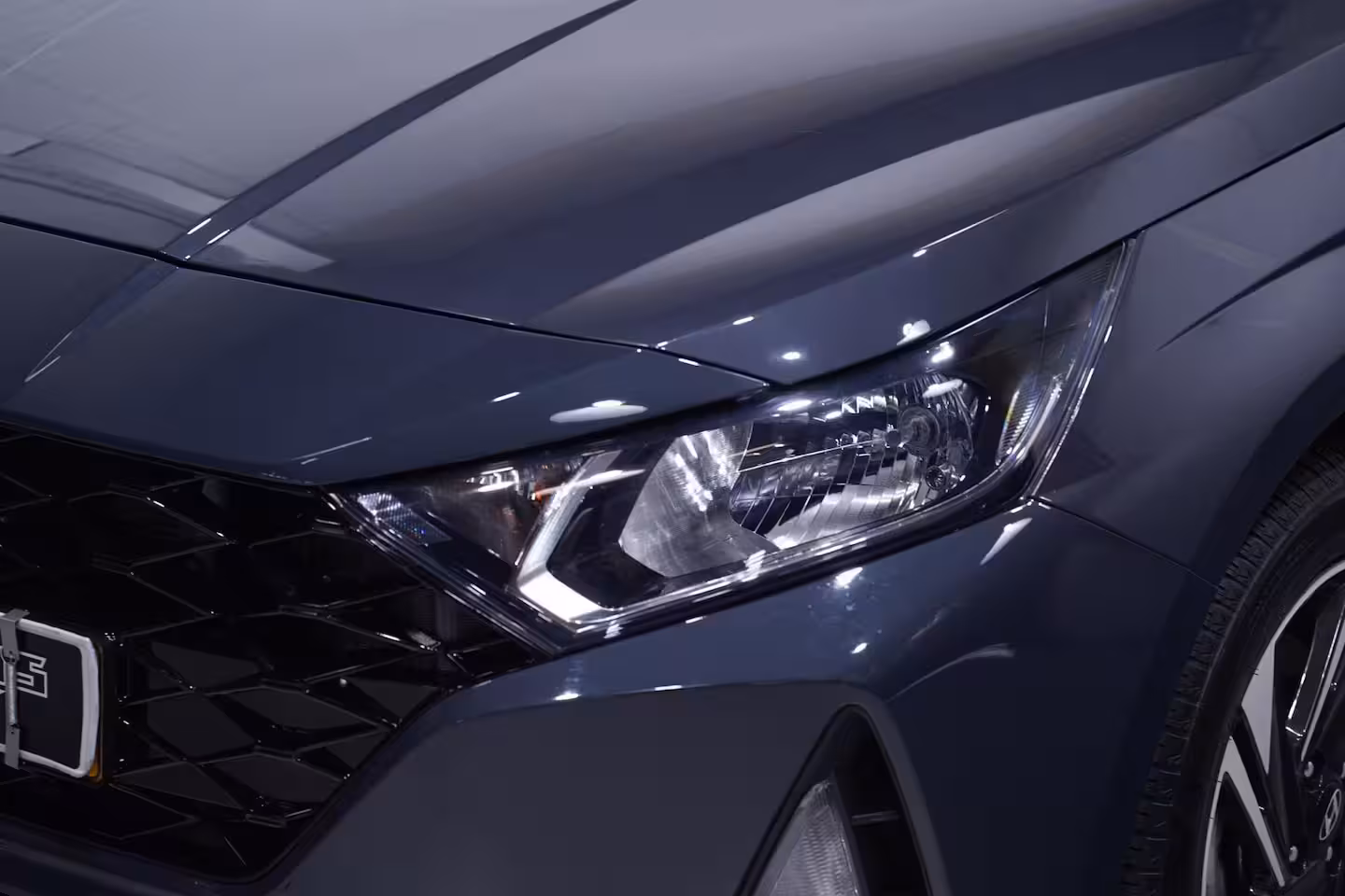 Hyundai i20 1.0 T-GDI Trend Mild Hybrid Apple Carplay Camera Stoelverwarming PDC Afneembare trekhaak