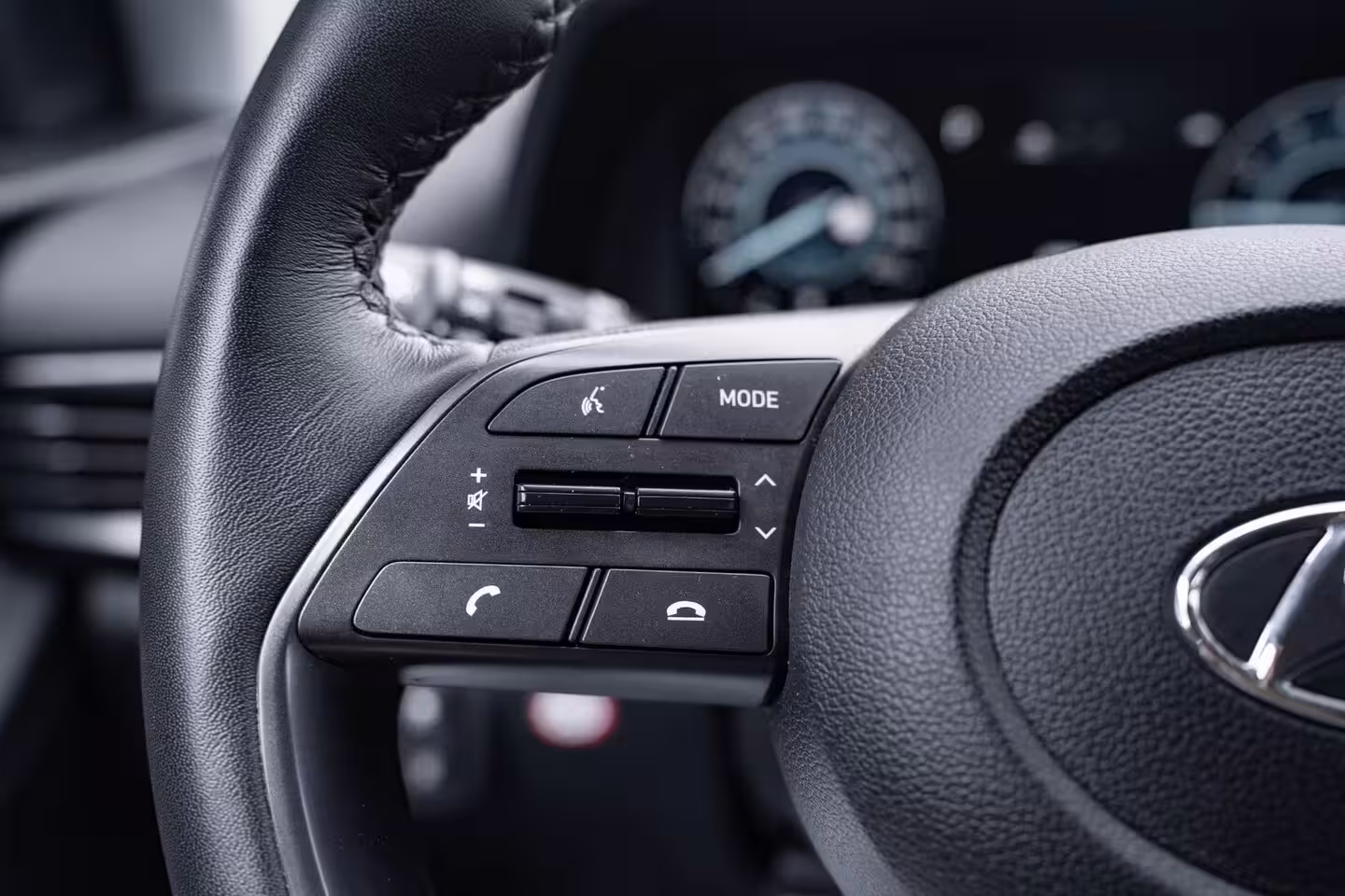 Hyundai i20 1.0 T-GDI Trend Mild Hybrid Apple Carplay Camera Stoelverwarming PDC Afneembare trekhaak