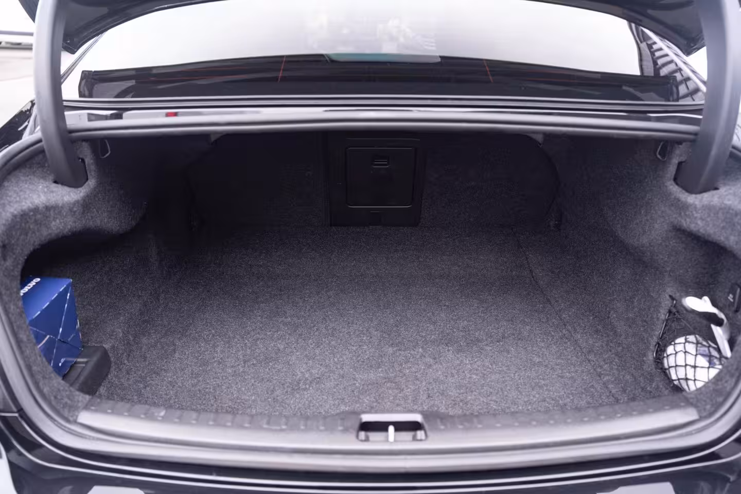 Volvo S60 2.0 B3 R-Design NAP Schuifdak Memory sportstoelen Volleder Camera Apple Carplay/Android Au