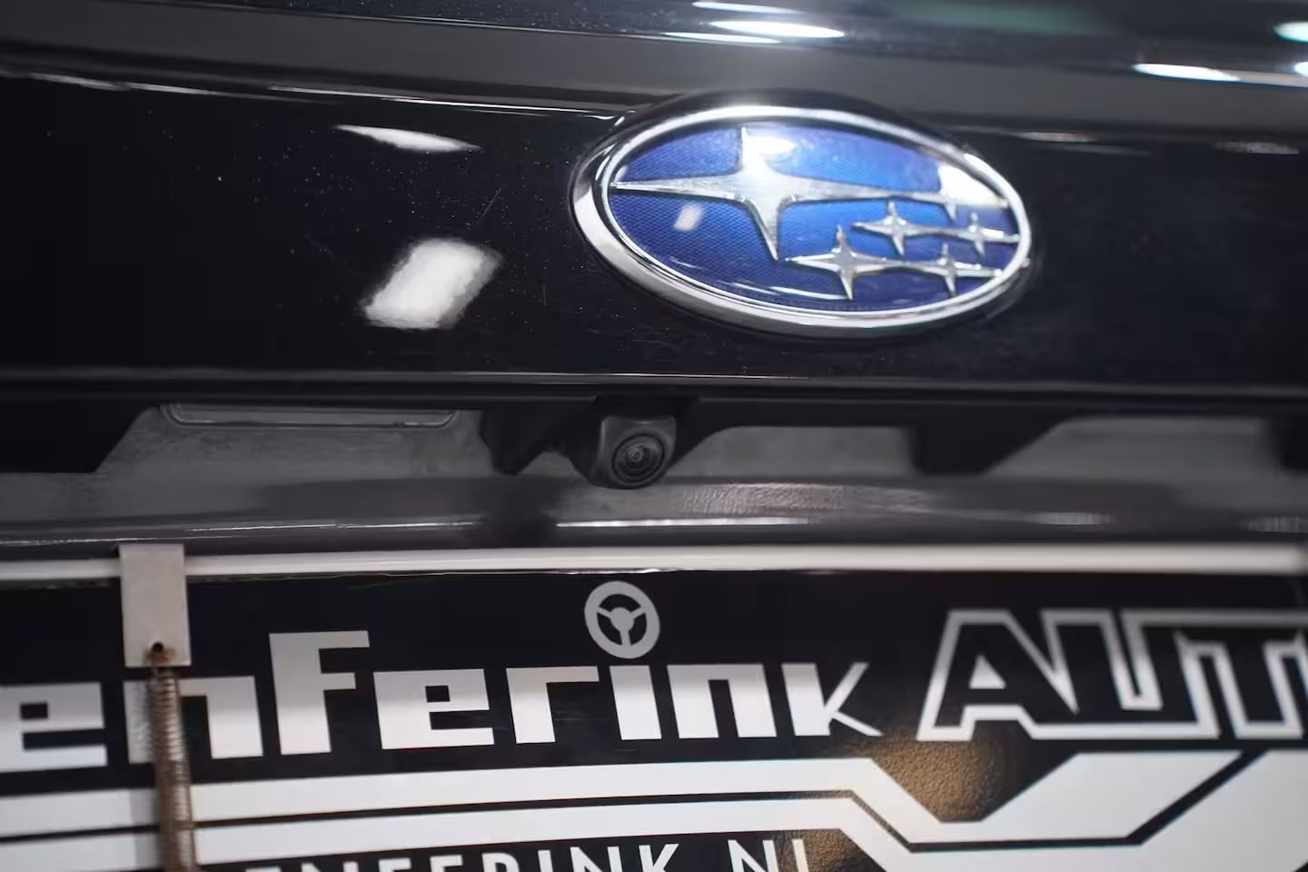 Subaru Forester 2.0i e-BOXER First Edition Leder Apple Carplay Schuifdak Camera Trekhaak Trekgewicht:1870k