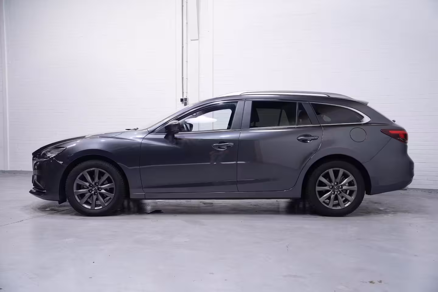 Mazda 6 Sportbreak 2.0 SkyActiv-G 165 Centre-Line NAP HUD Afneembare trekhaak Stoelverwarming Camera 360 PDC