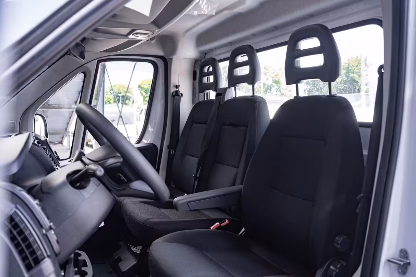 Fiat Ducato 2.2 MJet 140 pk L4 Autotransporter Airco, BPM vrij Luchtvering, Cruise Control, DAB+, Nieu