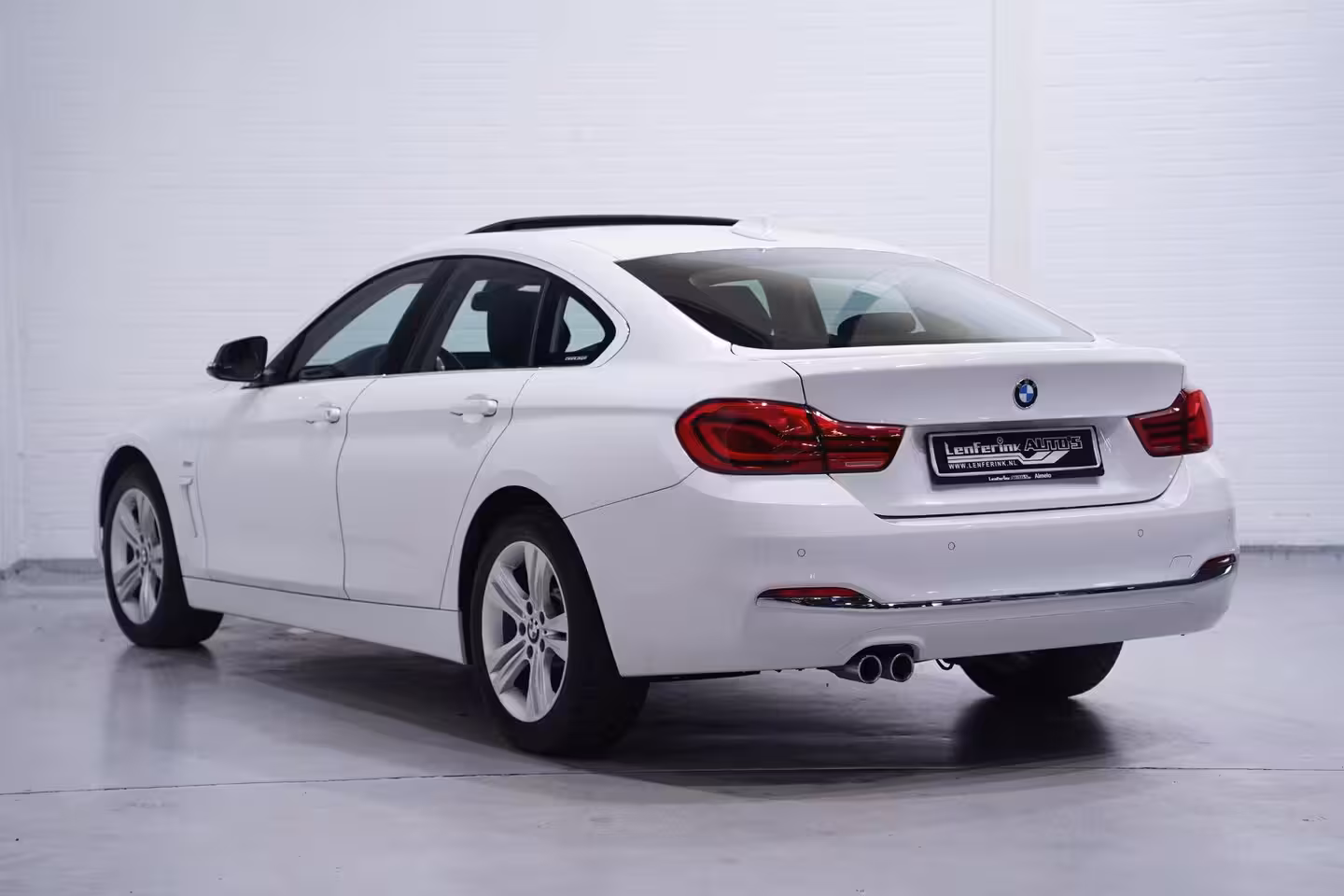 BMW 4-serie Gran Coupé 435d xDrive Luxury Line Apple Carplay Leder Sportstoelen met memory Led koplampen Schuif-/