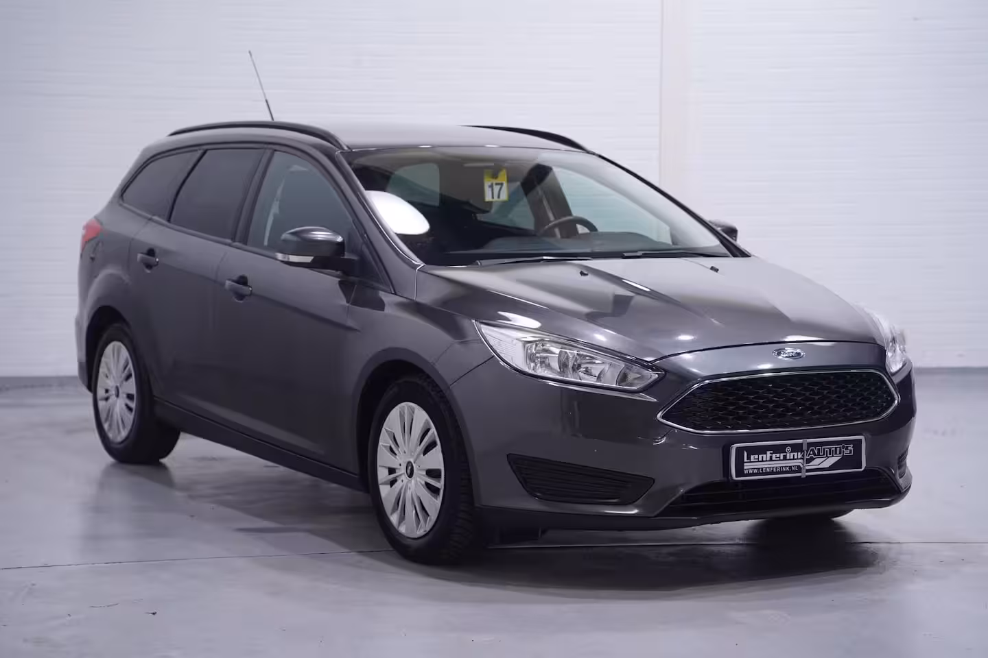 Ford Focus Wagon 1.0 Trend Airco Stoel- en stuurverwarming PDC APK tot 10/2027