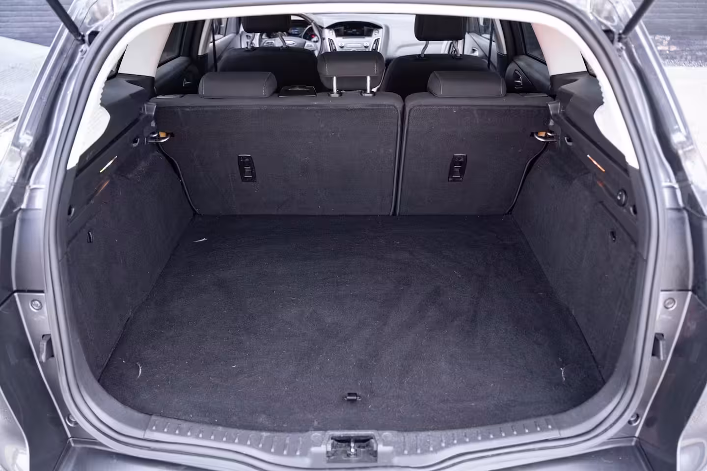 Ford Focus Wagon 1.0 Trend Airco Stoel- en stuurverwarming PDC APK tot 10/2027