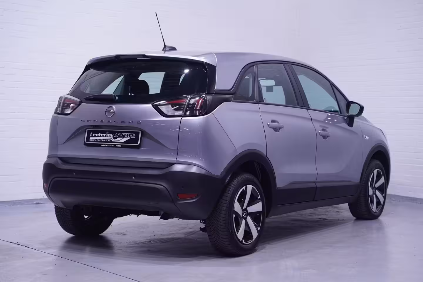 Opel Crossland 1.2 Turbo Edition Apple Carplay Stuur- en stoelverwarming Navi PDC Camera Cruise