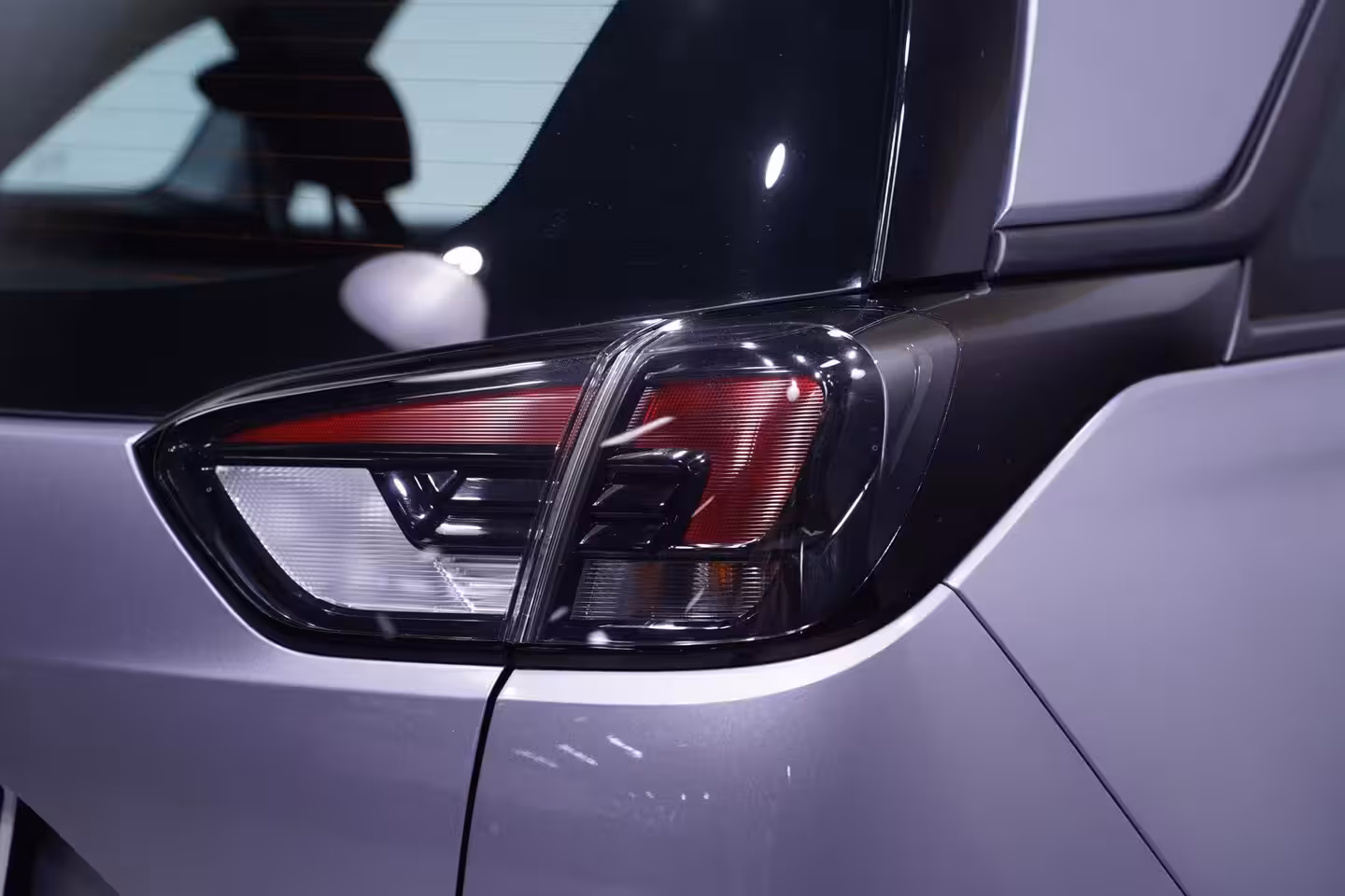 Opel Crossland 1.2 Turbo Edition Apple Carplay Stuur- en stoelverwarming Navi PDC Camera Cruise