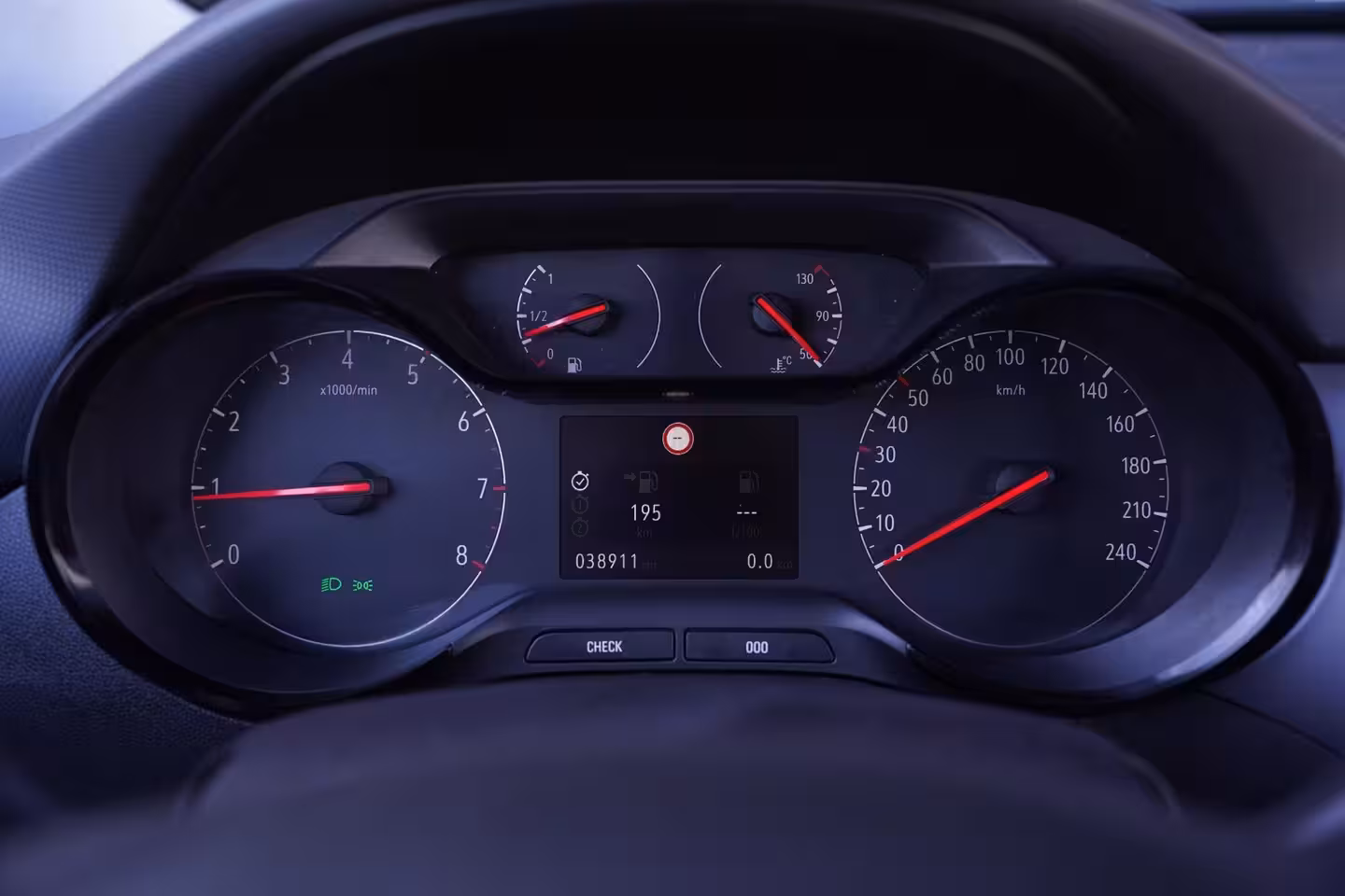 Opel Crossland 1.2 Turbo Edition Apple Carplay Stuur- en stoelverwarming Navi PDC Camera Cruise