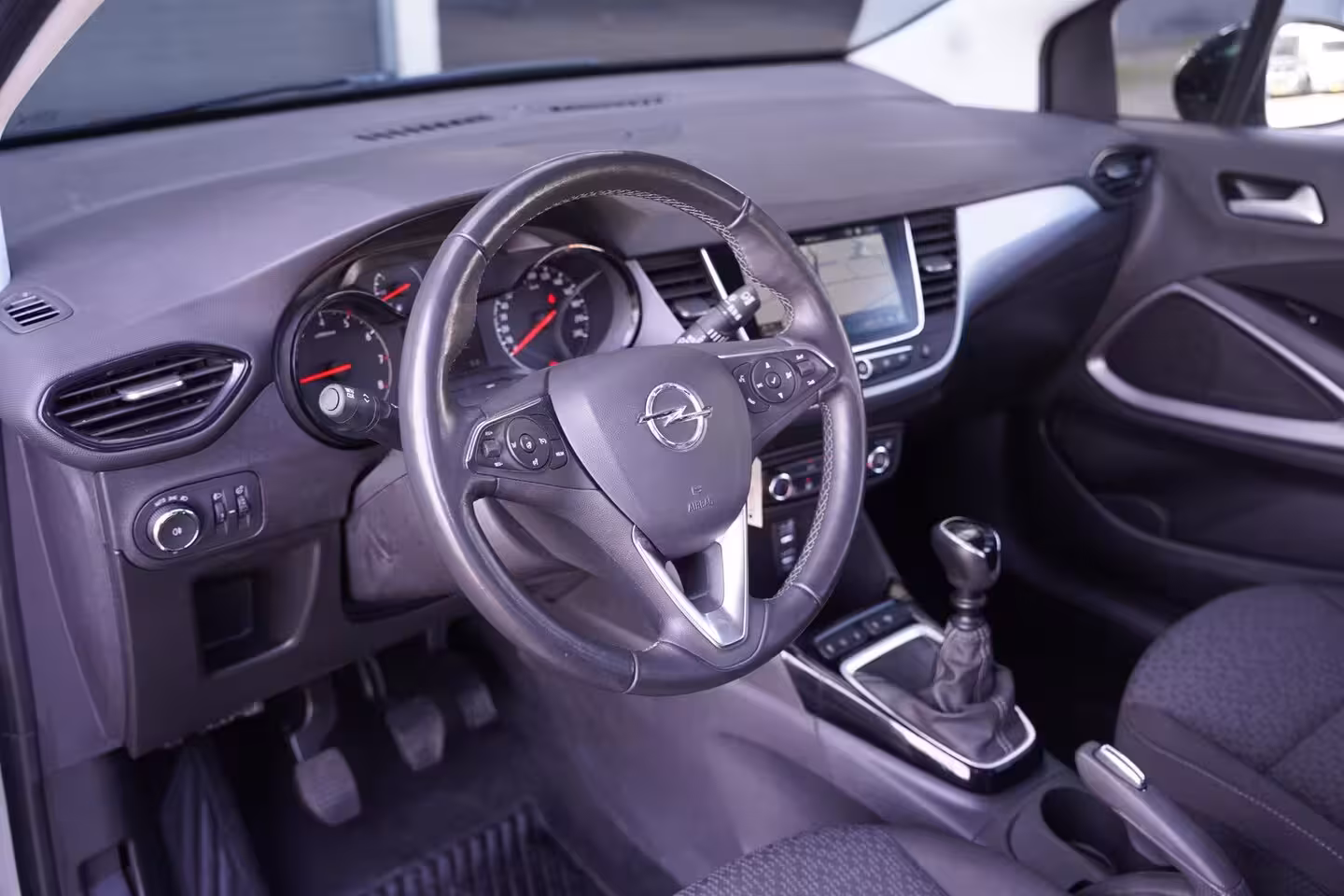 Opel Crossland 1.2 Turbo Edition Apple Carplay Stuur- en stoelverwarming Navi PDC Camera Cruise