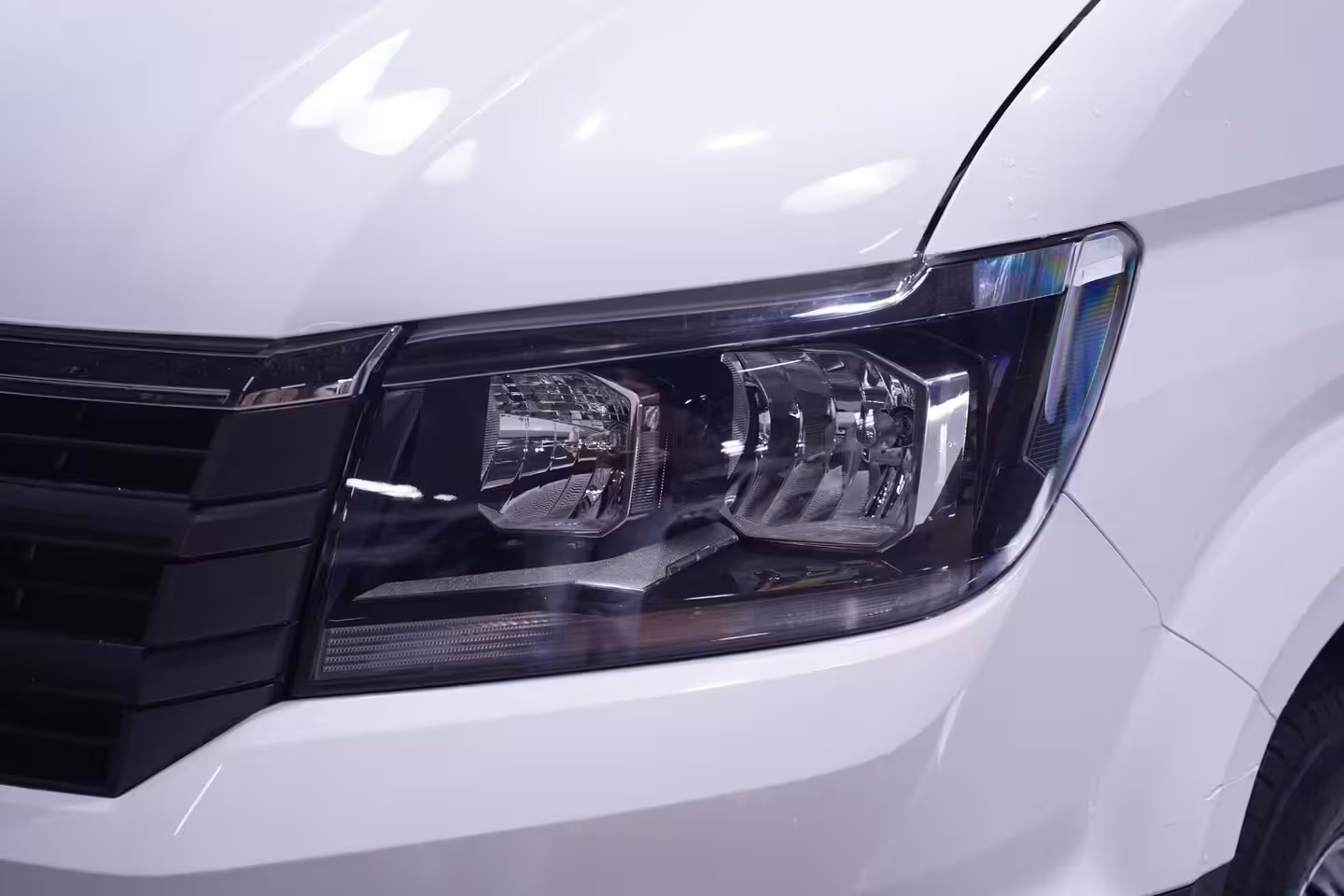 Volkswagen Crafter 2.0 TDI 140 pk DSG Aut. L4H3 Koelauto vries dag/nacht Airco, Apple Carplay, Laadruimte Pak