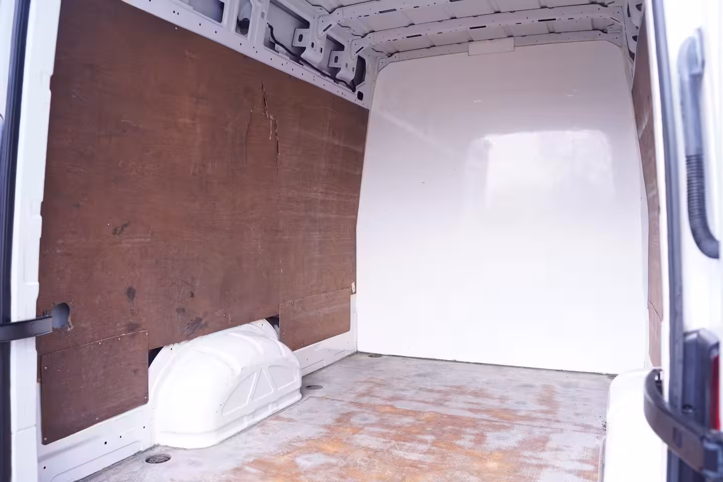 Volkswagen Crafter 2.0 TDI 140 pk DSG Aut. L4H3 Koelauto vries dag/nacht Airco, Apple Carplay, Laadruimte Pak