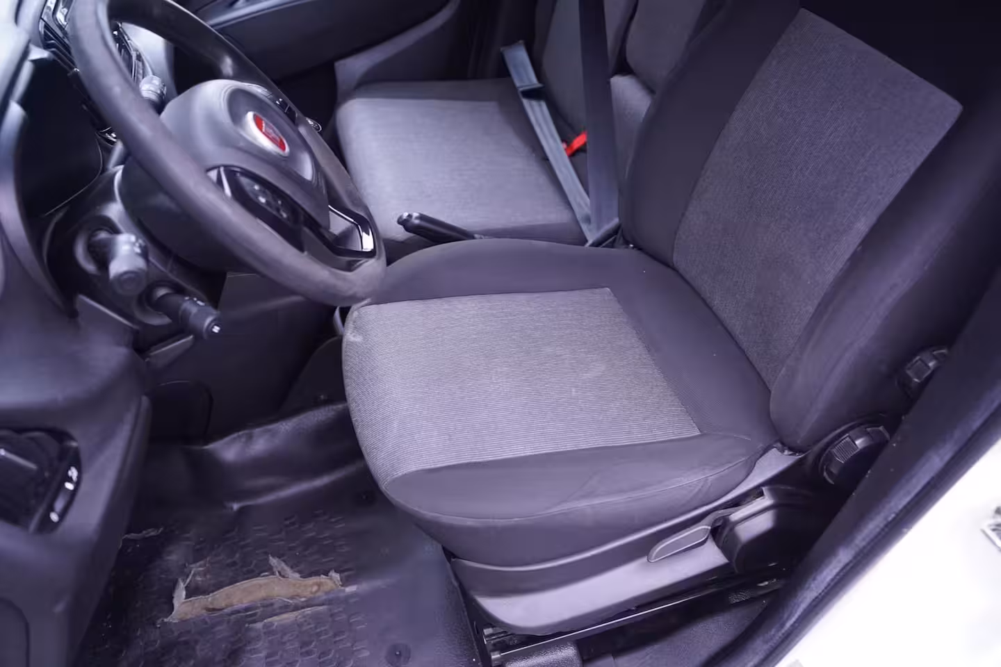 Fiat Doblò 1.3 MJet 95 pk L1 Navi, Airco, Cruise Control Laadruimte Pakket, PDC achter, 3-Zits
