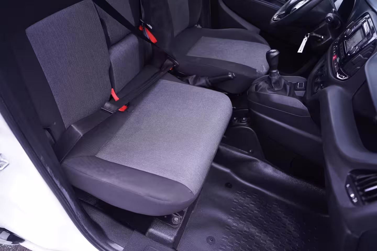 Fiat Doblò 1.3 MJet 95 pk L1 Navi, Airco, Cruise Control Laadruimte Pakket, PDC achter, 3-Zits