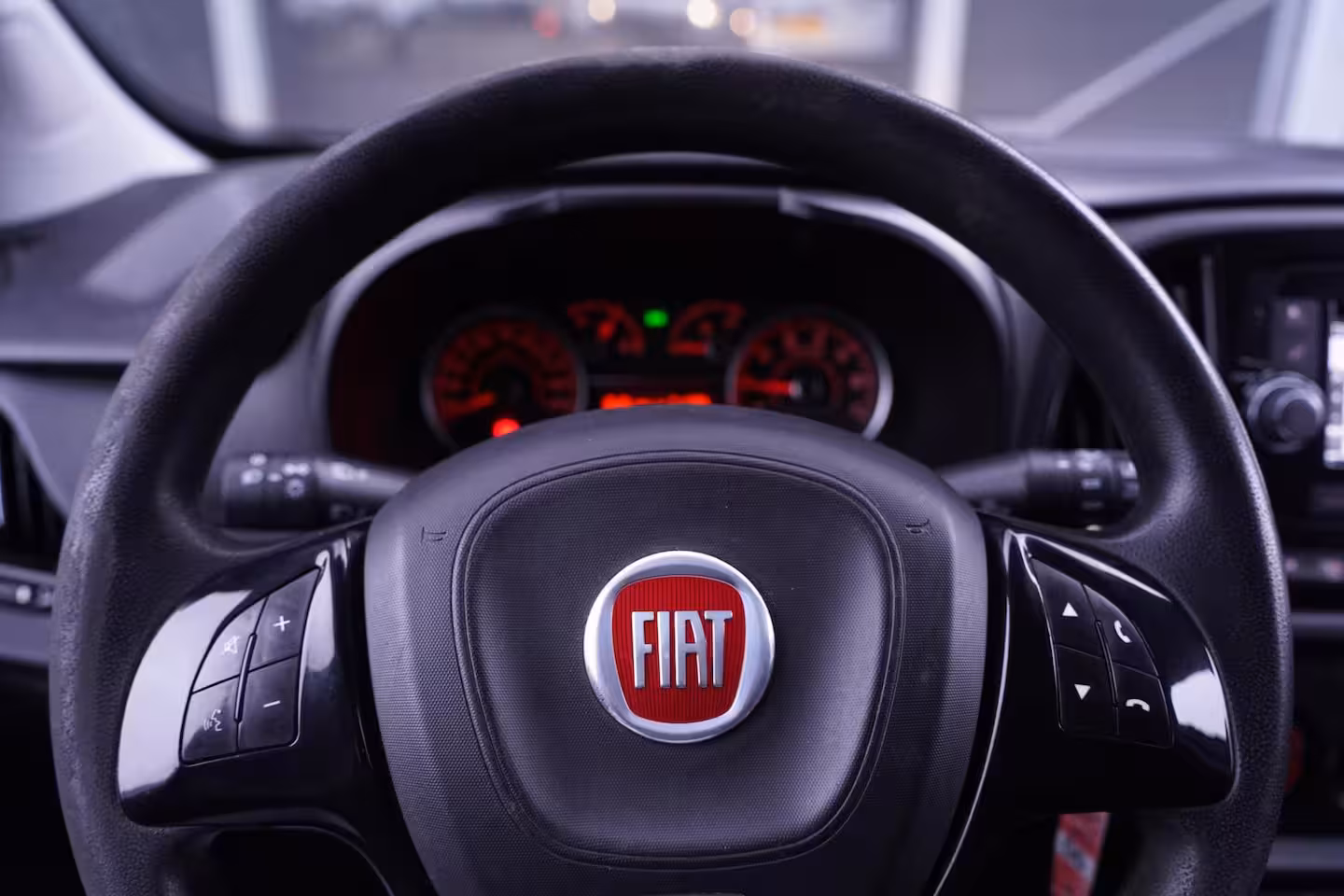 Fiat Doblò 1.3 MJet 95 pk L1 Navi, Airco, Cruise Control Laadruimte Pakket, PDC achter, 3-Zits