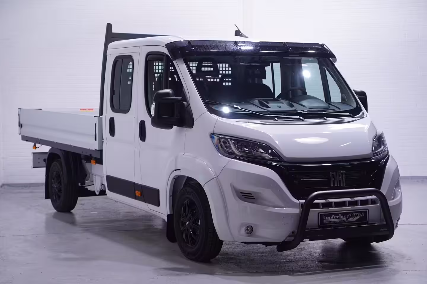 Fiat Ducato 2.2 Mjet 140 pk Dubbel Cabine 7p Black&White Edition, Airco, Cruise Control, Bullbar, LxBx