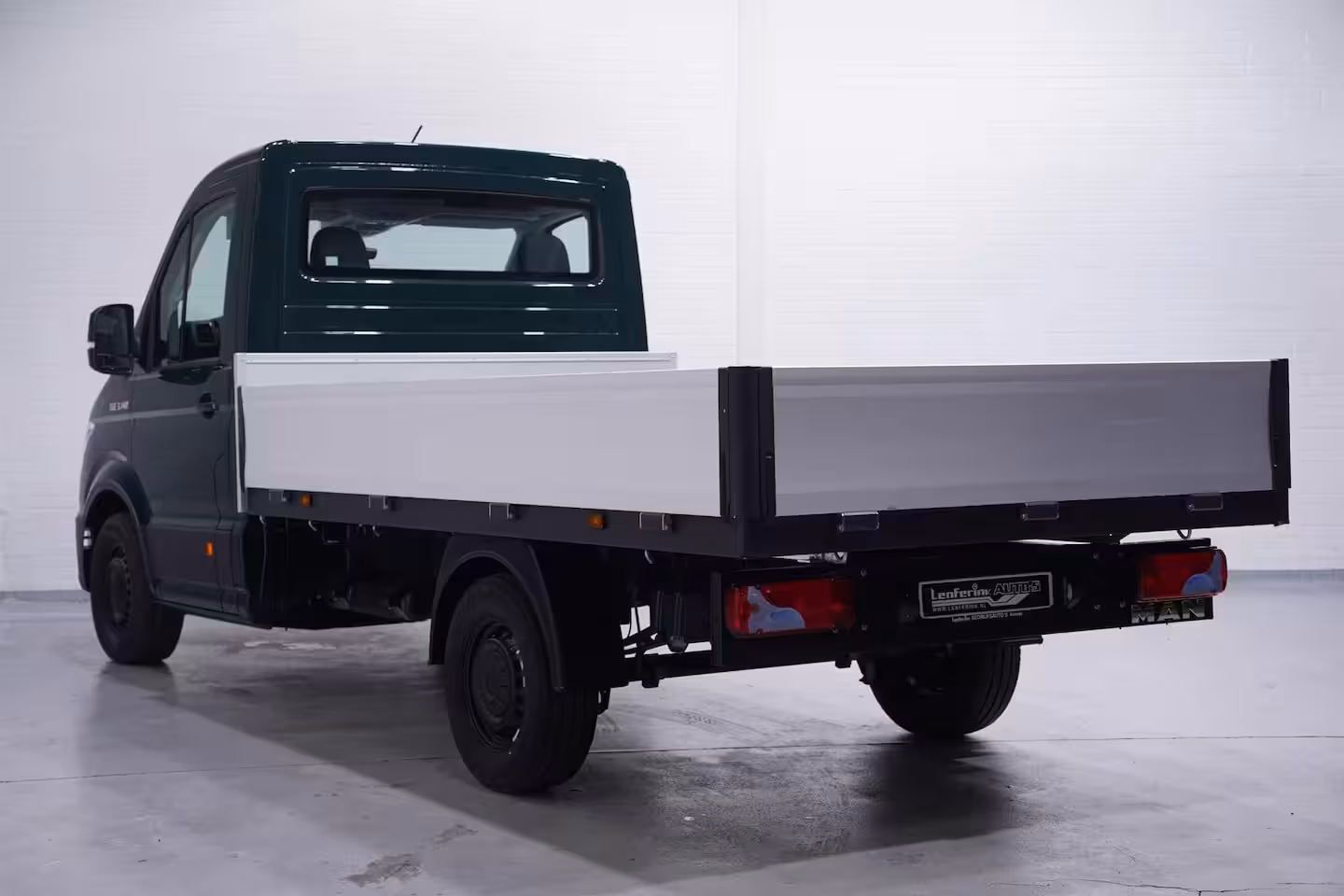 MAN TGE 2.0 TDI 140 pk L3 Pick Up / Open Laadbak Airco Apple Carplay, Cruise Control, LxBxH 345x20