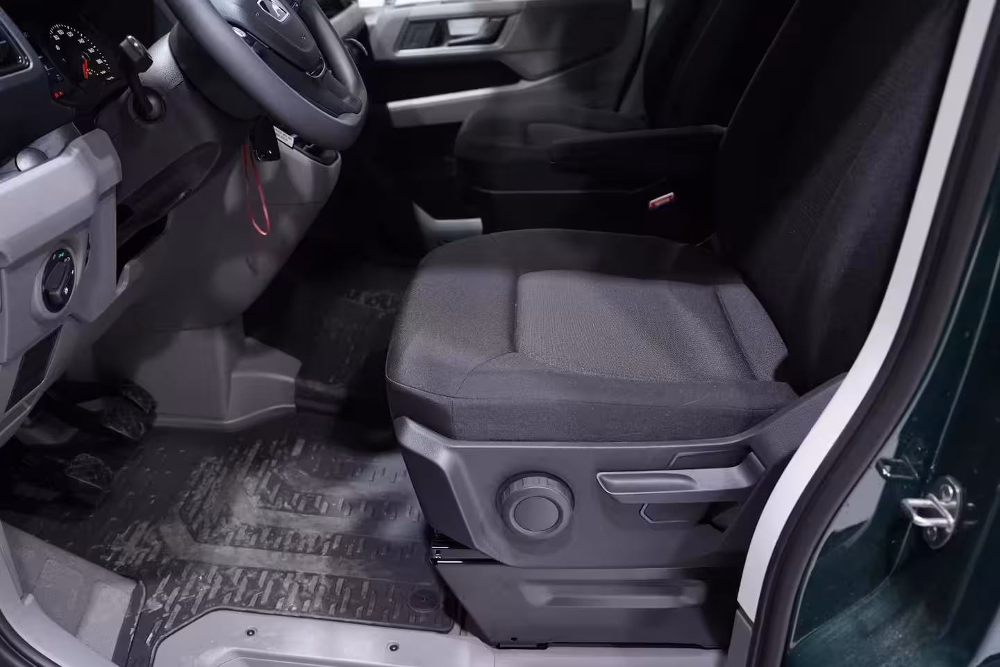 MAN TGE 2.0 TDI 140 pk L3 Pick Up / Open Laadbak Airco Apple Carplay, Cruise Control, LxBxH 345x20