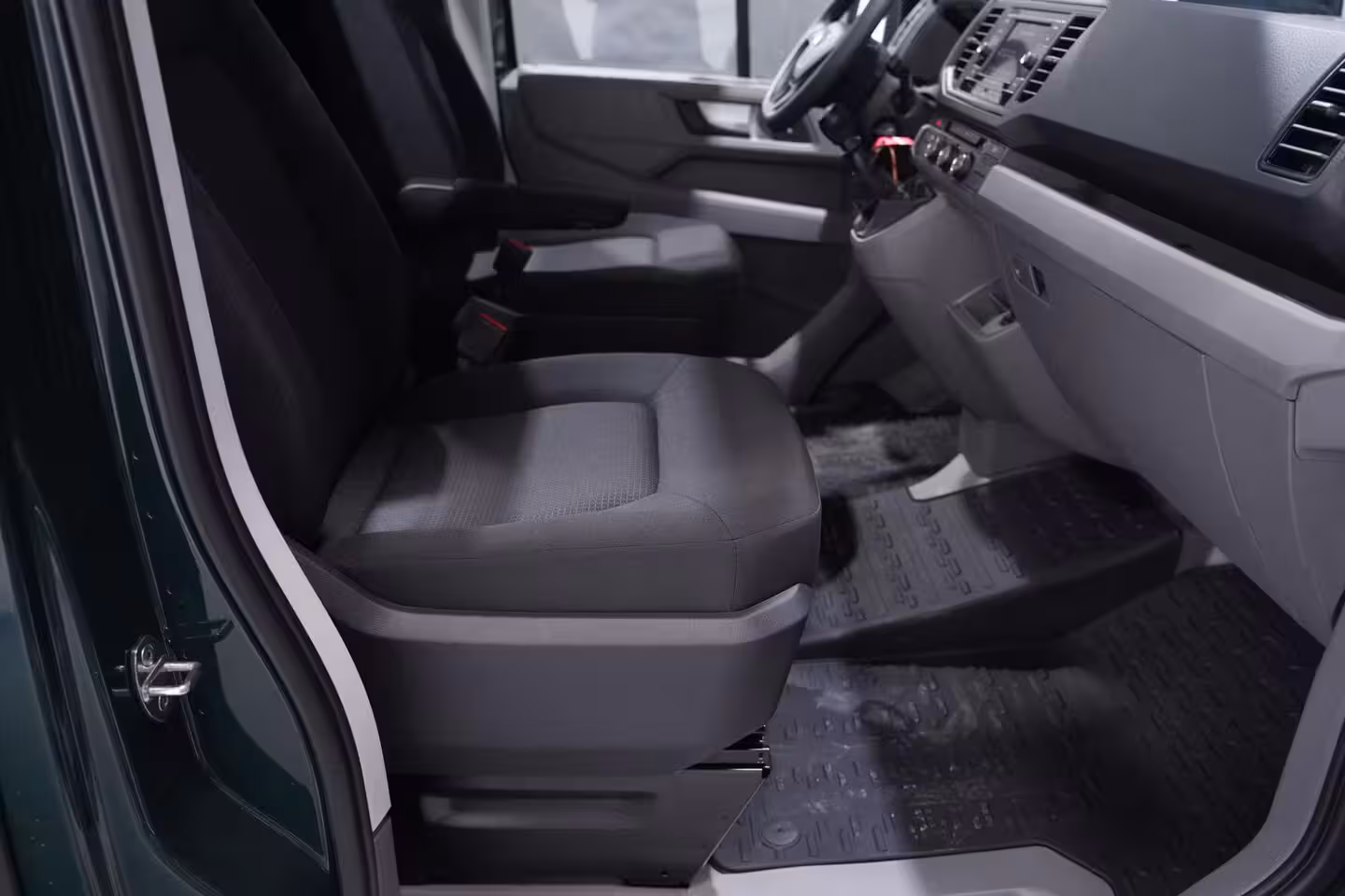 MAN TGE 2.0 TDI 140 pk L3 Pick Up / Open Laadbak Airco Apple Carplay, Cruise Control, LxBxH 345x20