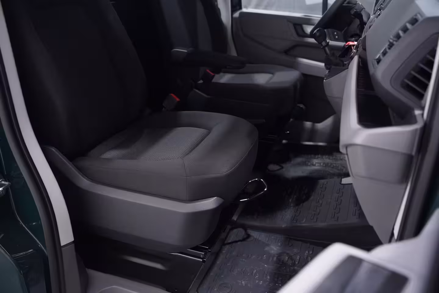 MAN TGE 2.0 TDI 140 pk L3 Pick Up / Open Laadbak Airco Apple Carplay, Cruise Control, LxBxH 345x20