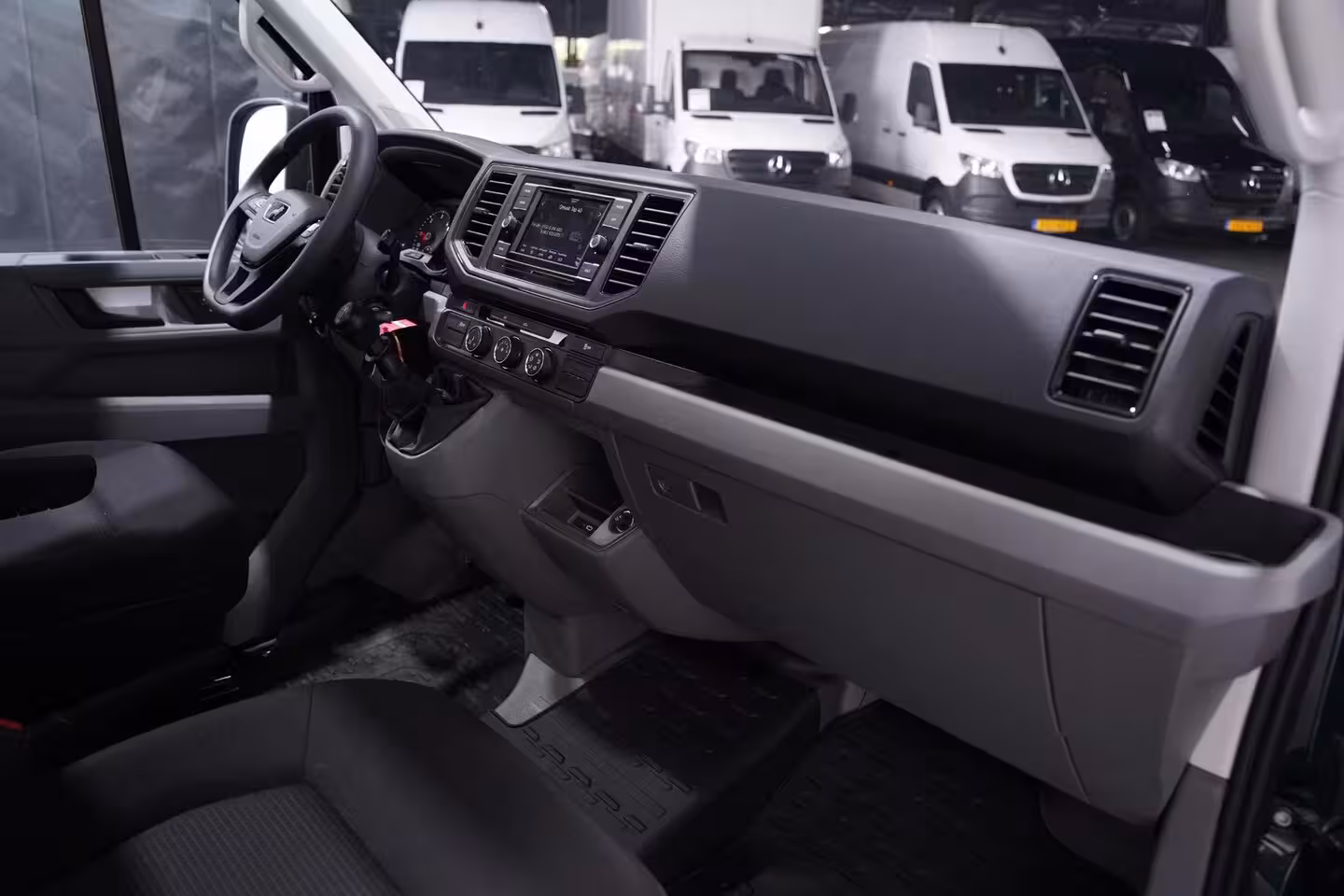 MAN TGE 2.0 TDI 140 pk L3 Pick Up / Open Laadbak Airco Apple Carplay, Cruise Control, LxBxH 345x20