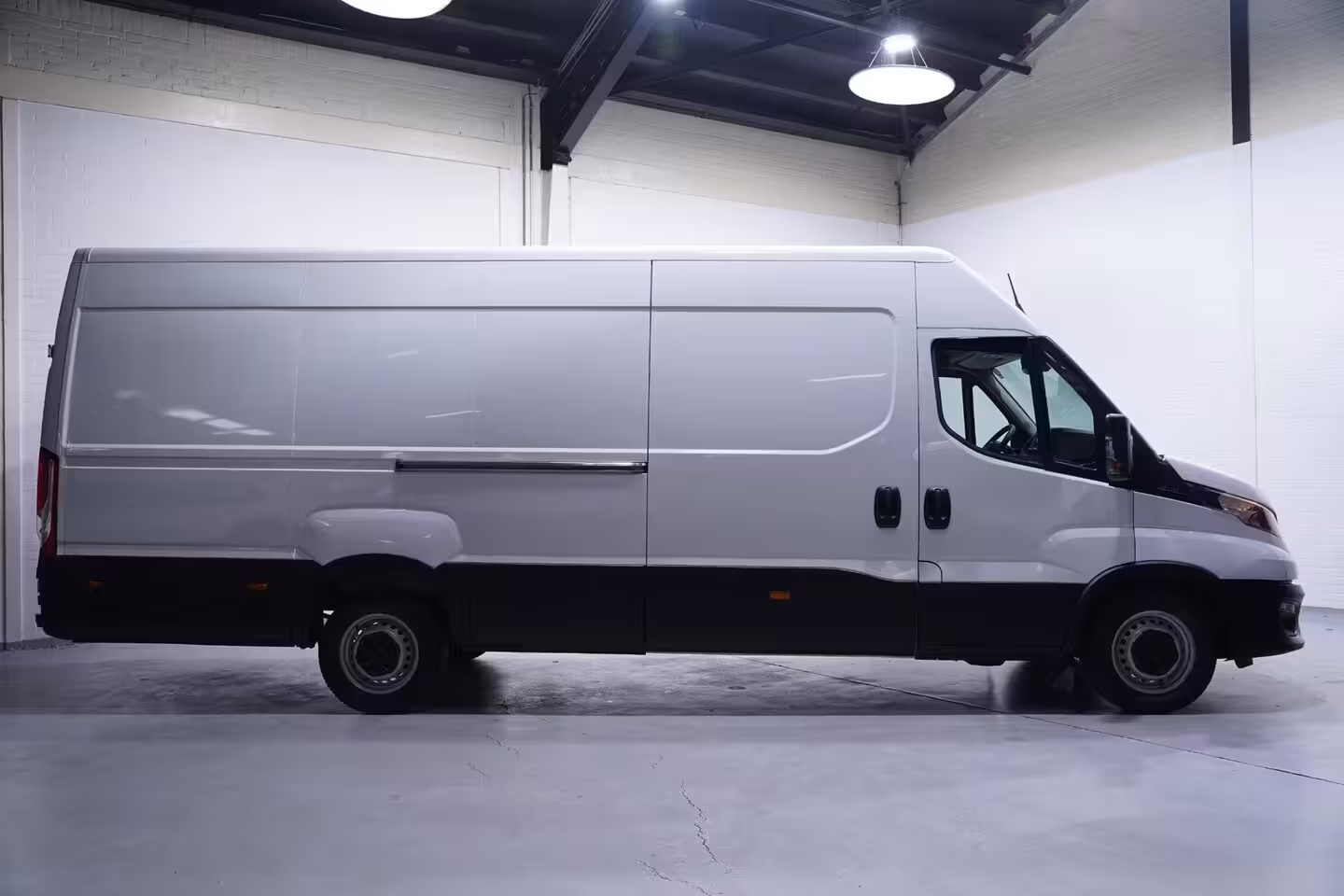 Iveco Daily 35S16 160 pk L4H2 XXL Airco ECC, Laadruimte Pakket, DAB+. PDC achter, 3-Zits