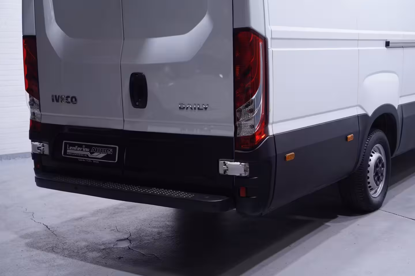 Iveco Daily 35S16 160 pk L4H2 XXL Airco ECC, Laadruimte Pakket, DAB+. PDC achter, 3-Zits