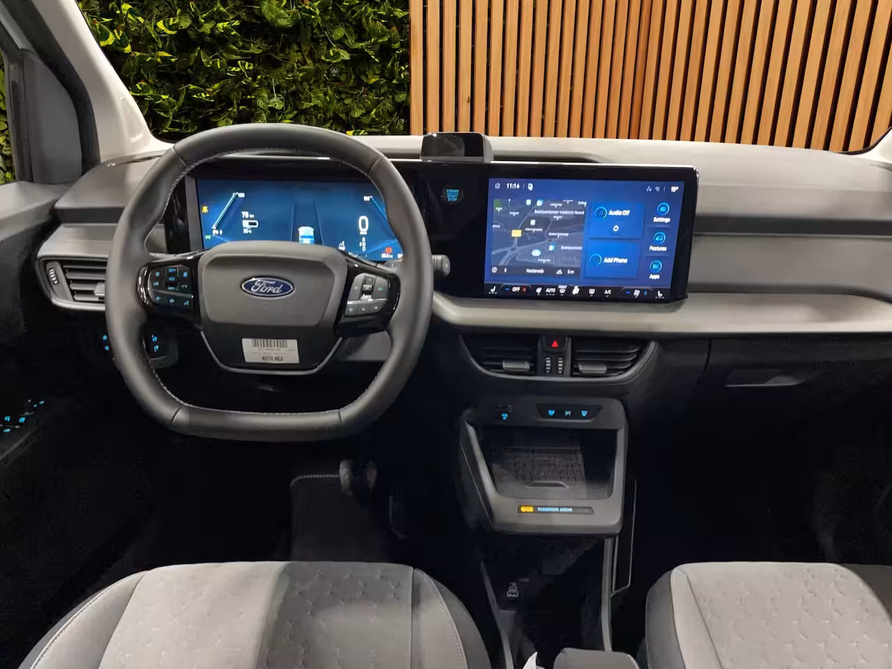 Ford Tourneo Courier BEV Titanium | RIJKLAAR | UIT VOORRAAD LEVERBAAR