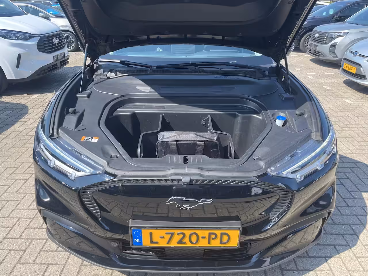 Ford Mustang Mach-E Extended RWD 98 kWh | SOH 93% | B&O | Trekhaak | Adapt. Cruise | Leer | Blis | LED | 18''