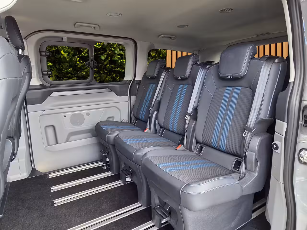 Ford Transit Custom Tourneo Tourneo Custom Sport 340 L1H1 65 kWh 8 Persoons | 2 x Schuifdeur | B&O | 4 jaar/100.000km
