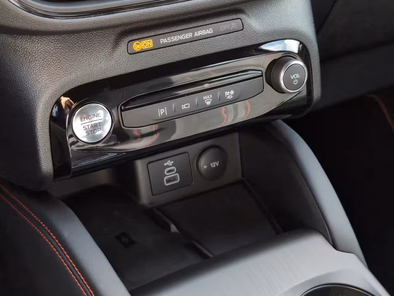 Ford Kuga 2.5 PHEV ST-Line X | Achteruitrijcamera | Airco (automatisch) | Audio installatie premium