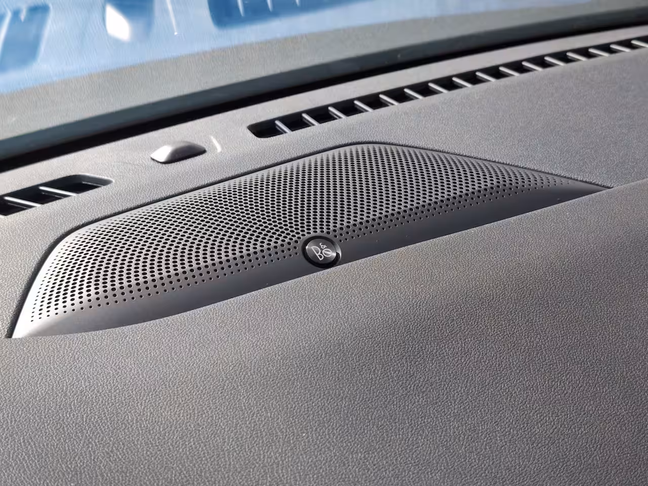Ford Kuga 2.5 PHEV ST-Line X | Achteruitrijcamera | Airco (automatisch) | Audio installatie premium