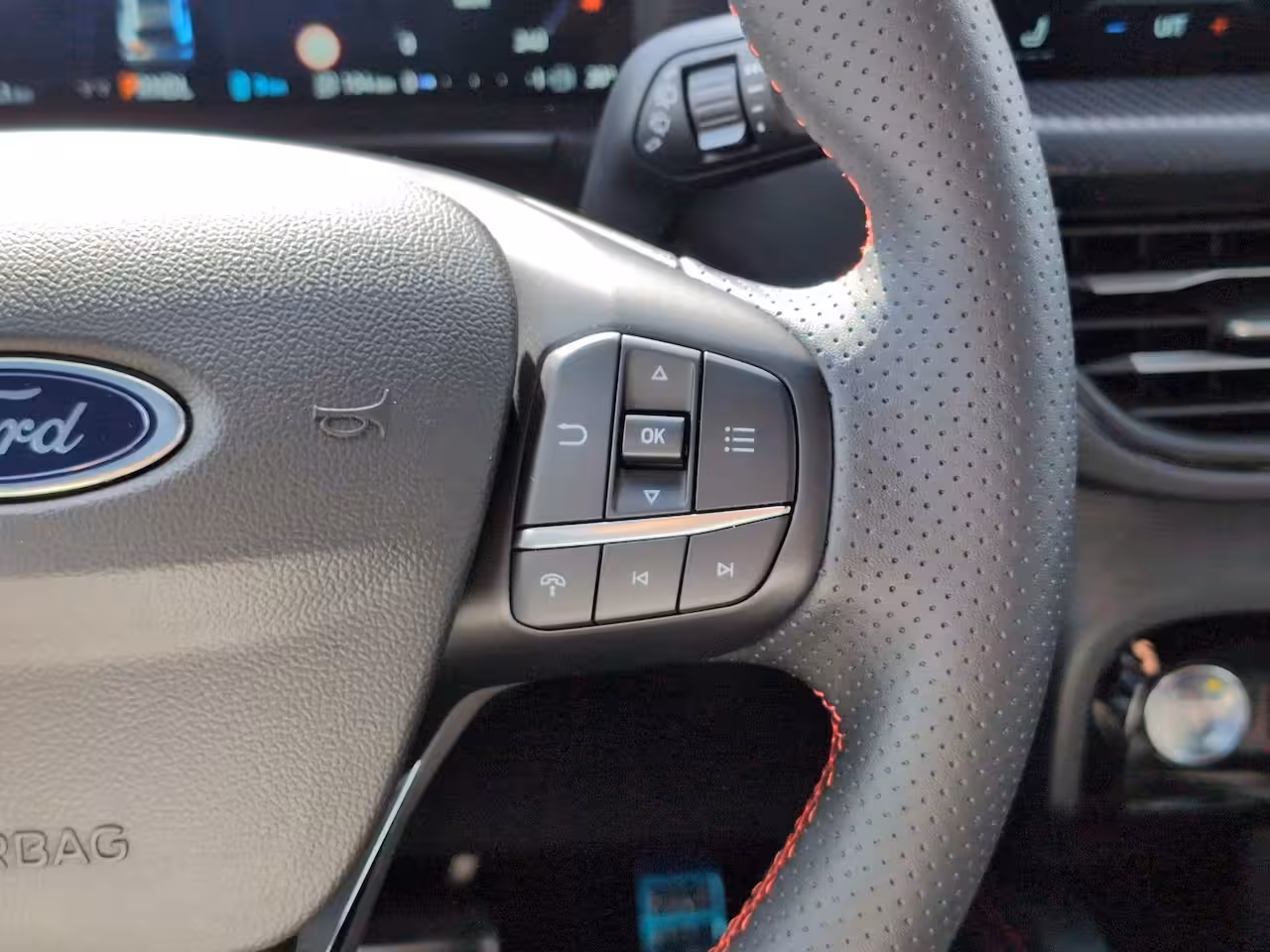 Ford Kuga 2.5 PHEV ST-Line X | Achteruitrijcamera | Airco (automatisch) | Audio installatie premium