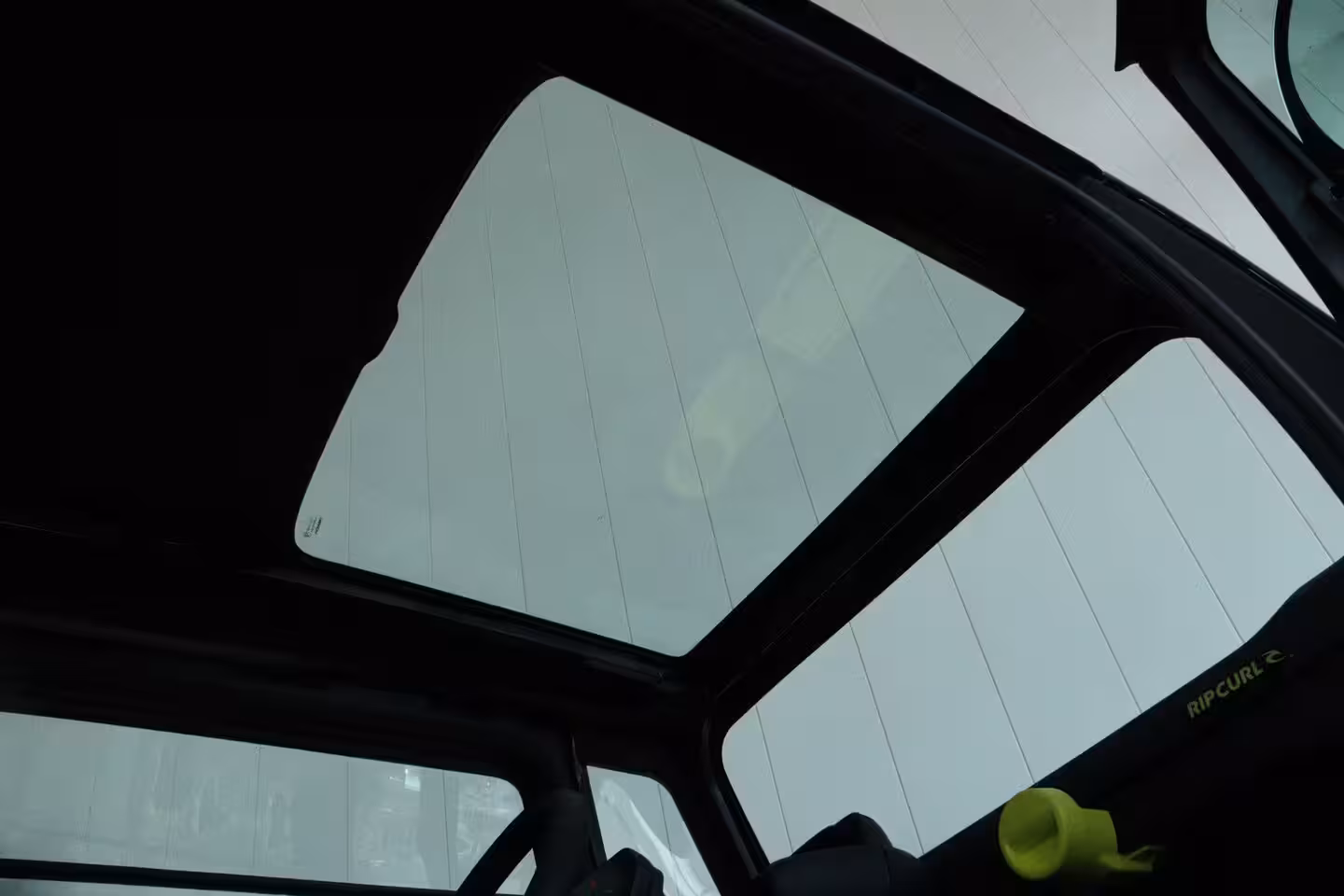 Citroën Ami Rip Curl Sunrise Limited Edition | UIT VOORRAAD LEVERBAAR | Pano | LED | Dakspoiler |