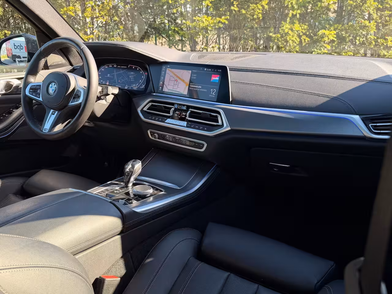 BMW X5 M50i High Executive 530PK | Adapt. Cruise | Softclose | 4-wielsturing | Skylounge | Trekha