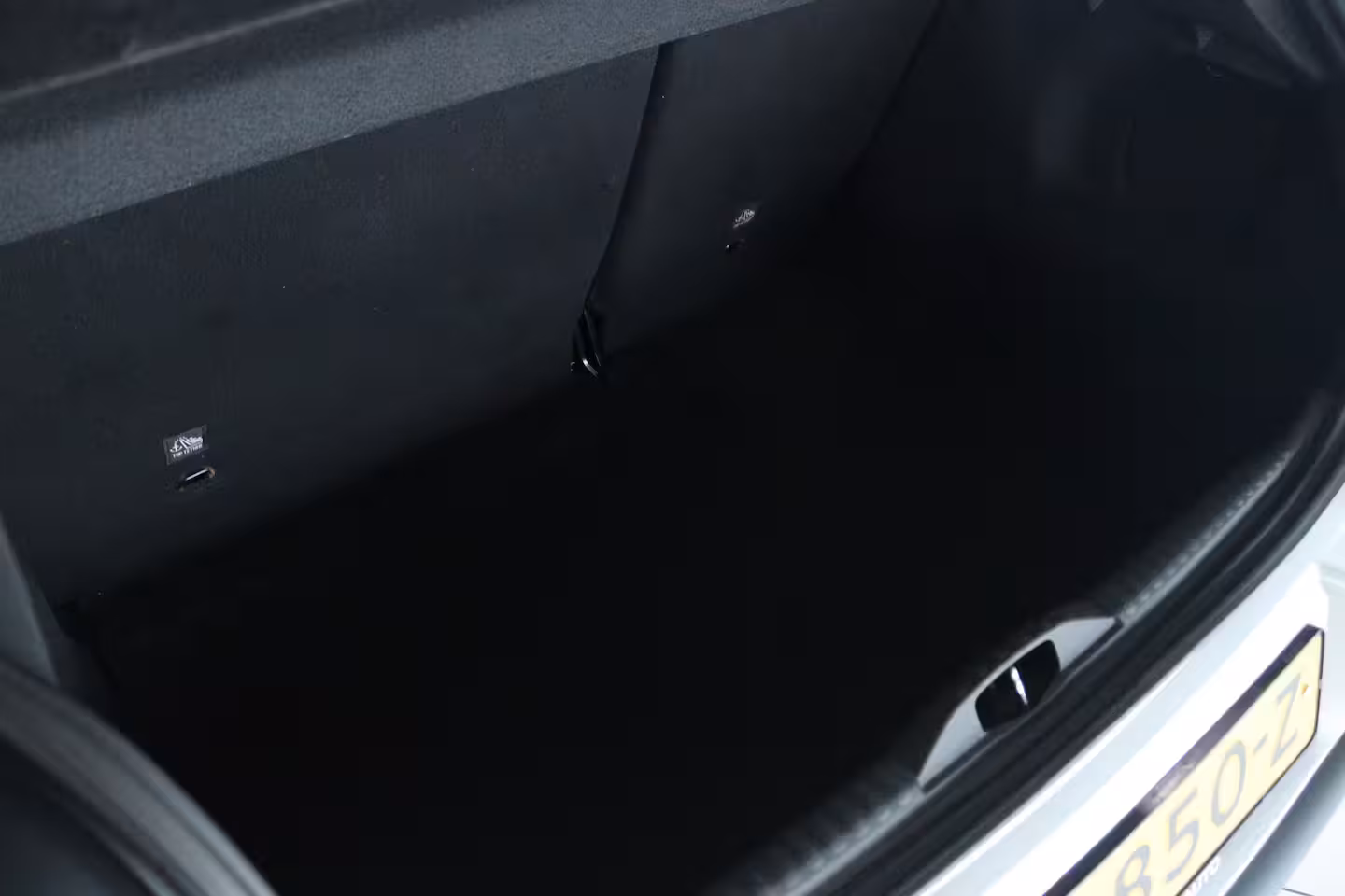 Citroën C3 1.2 81PK Shine | Cruise Control | Trekhaak | Camera | Navigatie | Carplay | Climate | Geti
