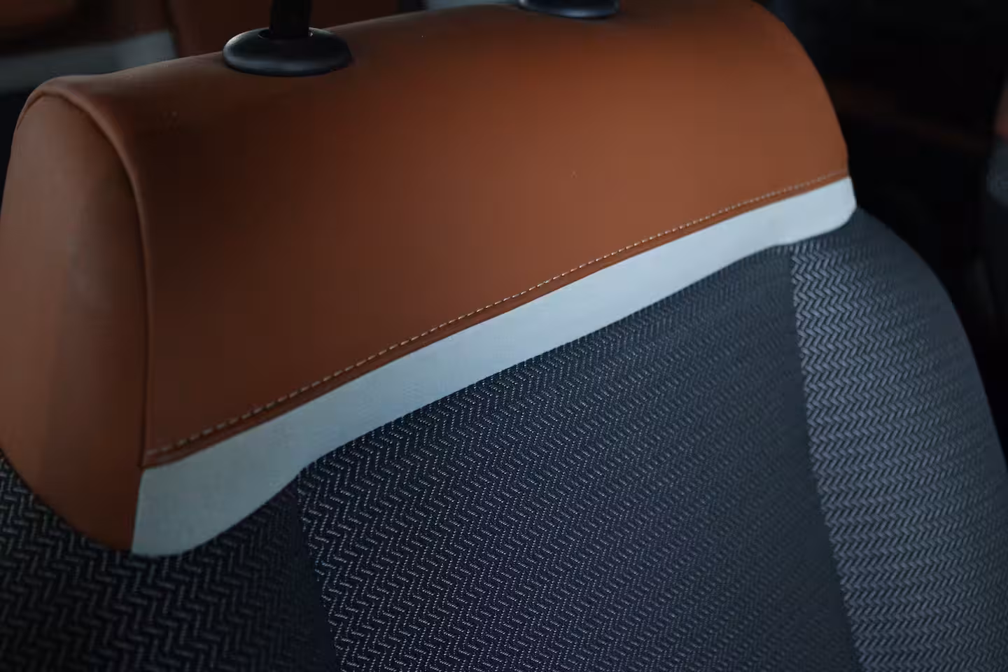 Citroën C3 1.2 81PK Shine | Cruise Control | Trekhaak | Camera | Navigatie | Carplay | Climate | Geti