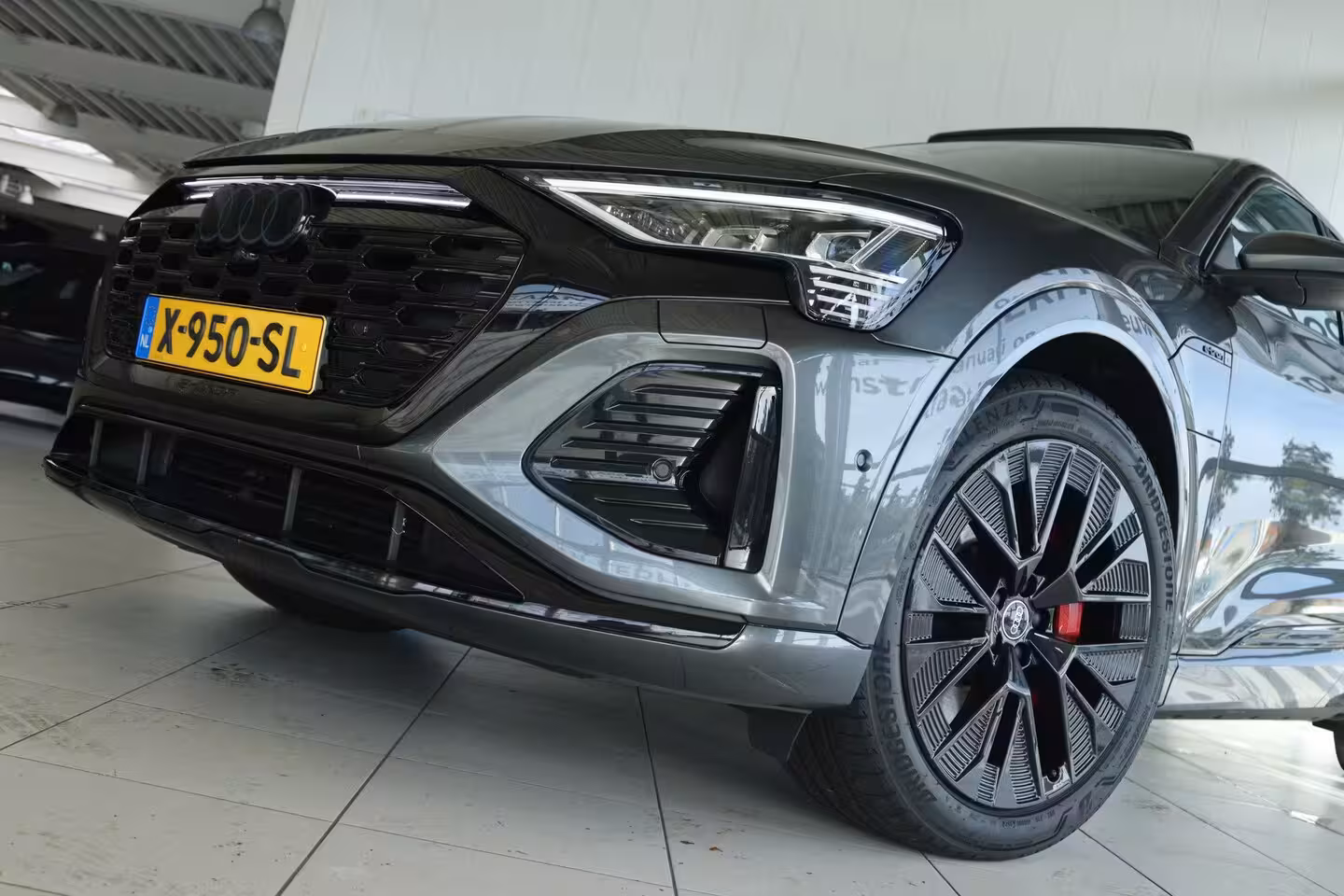 Audi Q8 Sportback e-tron 55 quattro S Edition Competition 115 kWh | SOH 94% | Adapt. Cruise | Schuifdak | Stoel+Stu