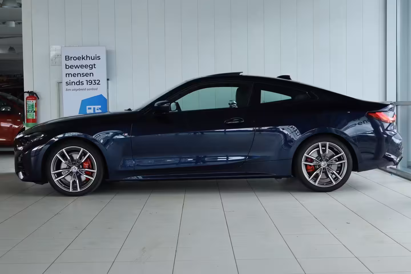 BMW 4-serie Coupé M440i xDrive High Executive M-Pro | NL-Auto | Cruise Control | Schuifdak | Harman & Kardon